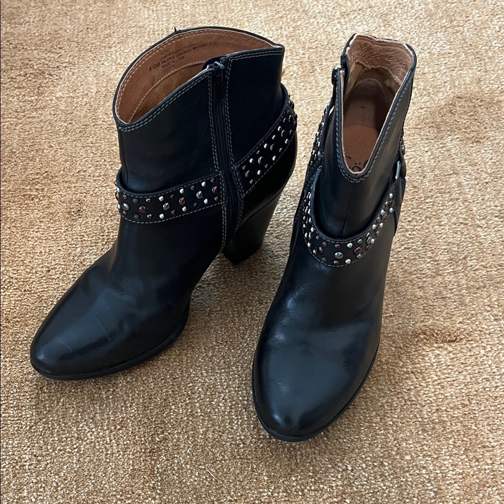 Softt Studded Black Ankle Boots